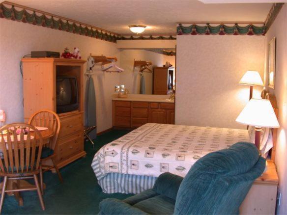 Townhouse Inn & Suites أوماها الغرفة الصورة