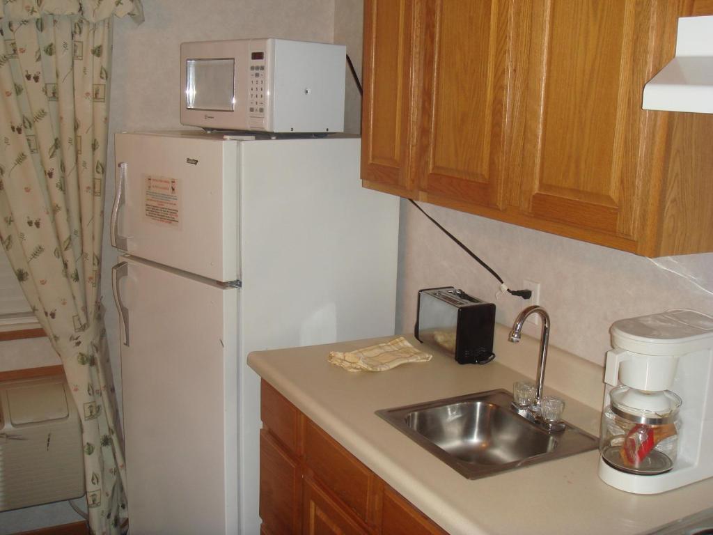 Townhouse Inn & Suites أوماها الغرفة الصورة