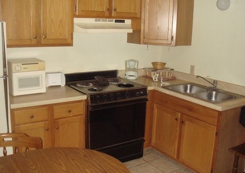 Townhouse Inn & Suites أوماها المظهر الخارجي الصورة